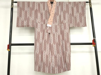平和屋着物●長襦袢　無双仕立て　矢羽根　鈴乃屋扱い　正絹　逸品　未使用　AABJ0928cs