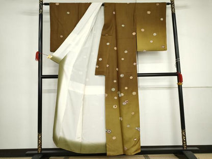 平和屋着物●訪問着　更紗花蝶丸文　暈し染め　金彩　金通し地　正絹　逸品　AABJ0948cs