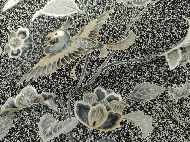 平和屋着物●上質な小紋　更紗花鳥文　黒地　金銀彩　正絹　逸品　AABJ0951cs