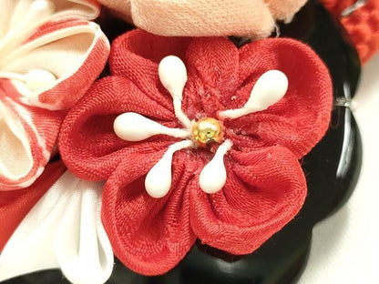 平和屋着物●和装小物　振袖用帯締め　装飾　つまみ細工　パール　小田巻房　金糸　逸品　AABJ1047ay
