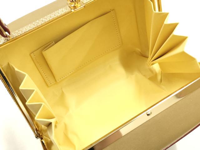 平和屋着物▼和装小物　和装バッグ　ハンドバッグ　エナメル　赤×金　逸品　AABJ1198ay