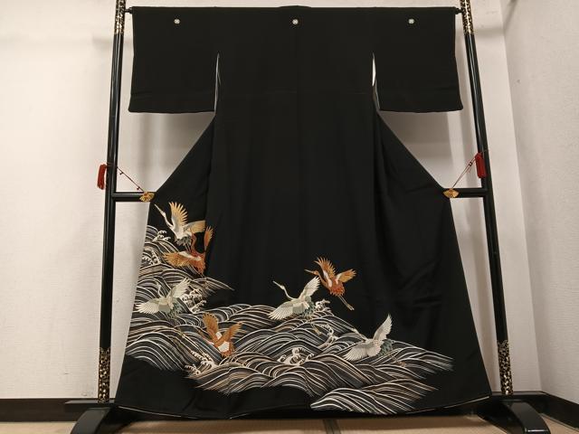 平和屋着物●創業460年・千總　黒留袖　駒刺繍　群鶴立波文　金彩　三越扱い　正絹　逸品　AABJ1282ph