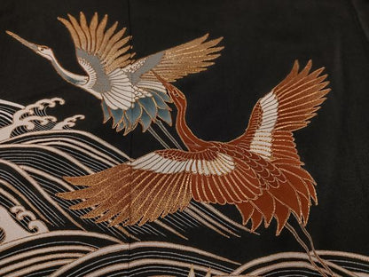 平和屋着物●創業460年・千總　黒留袖　駒刺繍　群鶴立波文　金彩　三越扱い　正絹　逸品　AABJ1282ph