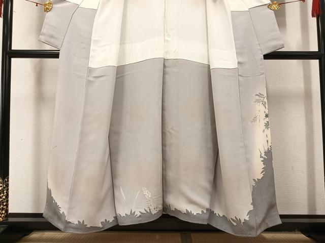 平和屋着物●田中勇吉の弟子　日本工芸会正会員　吉田喜八郎　色留袖　草花文　正絹　逸品　AABJ1293ph