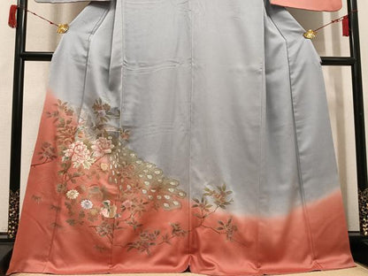 平和屋着物●訪問着　刺繍　孔雀鴛鴦枝花文　暈し染め　金彩　正絹　逸品　AABJ1296ph