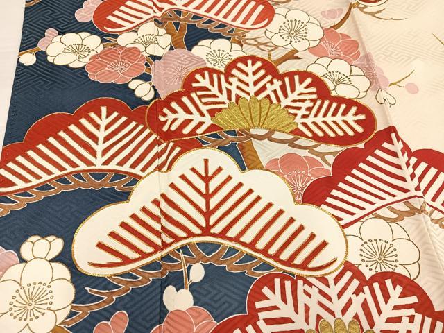 平和屋着物●豪華振袖　駒刺繍　梅松文　金彩　正絹　逸品　AABJ1303ph