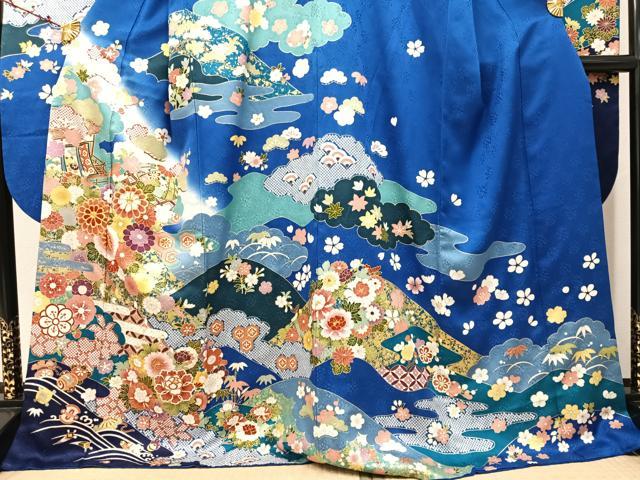 平和屋着物●豪華振袖　駒刺繍　風景草花文　暈し染め　金彩　正絹　逸品　AABJ1307ph