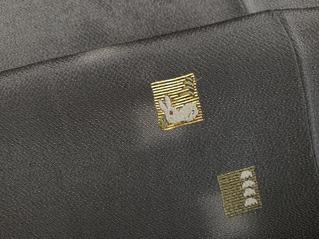 平和屋着物●訪問着　竹屋町刺繍　色紙兎文　鬼しぼ縮緬　正絹　逸品　AABJ1323ph