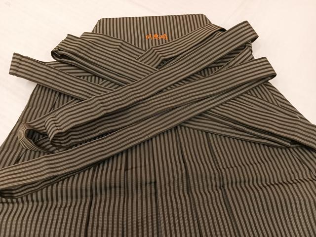 平和屋着物●男性　本場神代仙台平　馬乗り袴　縞　正絹　逸品　AABJ1375ph