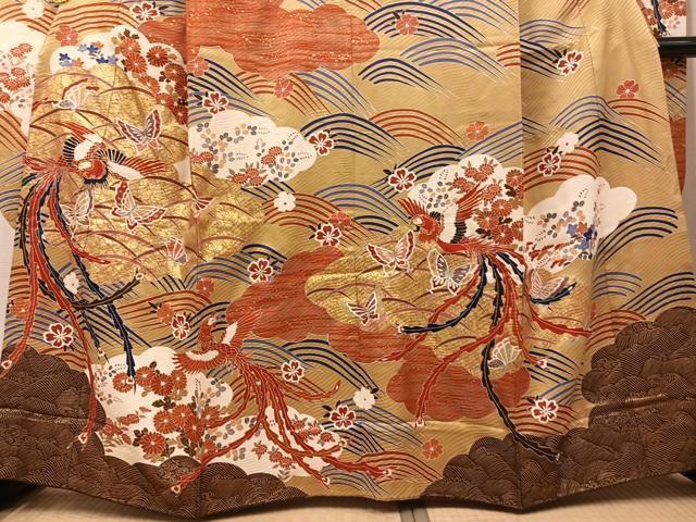平和屋着物●豪華振袖　駒刺繍　雲重ね鳳凰花蝶文　金彩　そごう百貨店扱い　正絹　逸品　AABJ1378ph