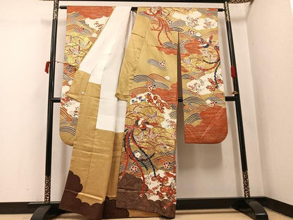 平和屋着物●豪華振袖　駒刺繍　雲重ね鳳凰花蝶文　金彩　そごう百貨店扱い　正絹　逸品　AABJ1378ph