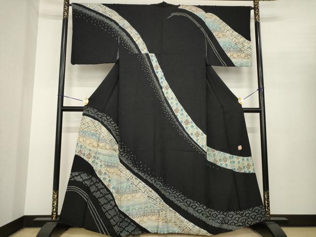 平和屋着物●訪問着　作家物　絞り　型染め　更紗花唐草文　黒地　正絹　逸品　AABJ1419ck