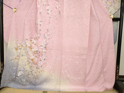 平和屋着物●豪華振袖　駒刺繍　流水花文　暈し染め　金彩　正絹　逸品　AABJ1445ck