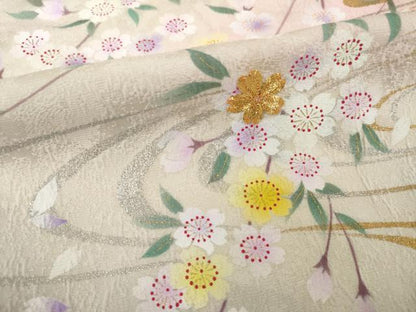 平和屋着物●豪華振袖　駒刺繍　流水花文　暈し染め　金彩　正絹　逸品　AABJ1445ck