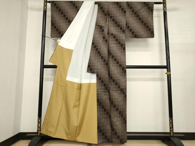 平和屋着物●本場大島紬　一元7マルキ　幾何学文様　正絹　逸品　未使用　AABJ1492ck