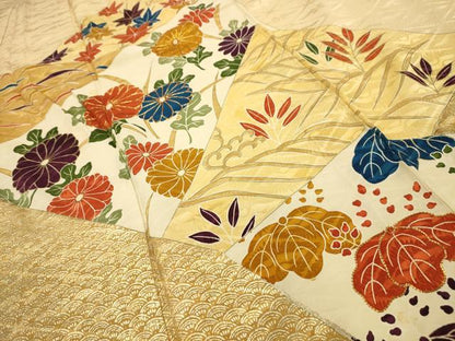 平和屋着物■豪華振袖　駒刺繍　裂取草花文　金彩　正絹　逸品　AABJ1872sx