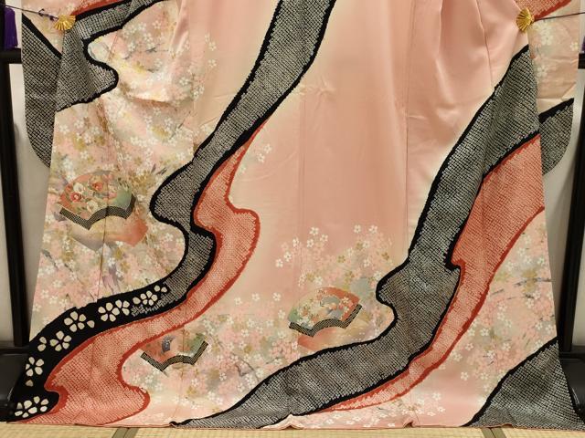 平和屋着物■豪華振袖　駒刺繍　絞り　地紙重ね花文　暈し染め　金銀彩　正絹　逸品　AABJ1884sx