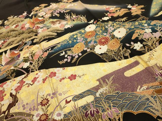 平和屋着物■豪華黒留袖　作家物　駒刺繍　花鳥文　暈し染め　金彩　正絹　逸品　AABJ1886sx