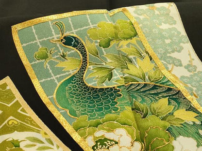 平和屋着物■豪華黒留袖　駒刺繍　松竹梅孔雀花短冊文　金彩　正絹　逸品　AABJ1894sx