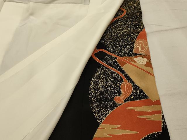 平和屋着物■豪華黒留袖　刺繍　地紙重ね孔雀風景文　金銀糸　金彩　正絹　逸品　AABJ1897sx