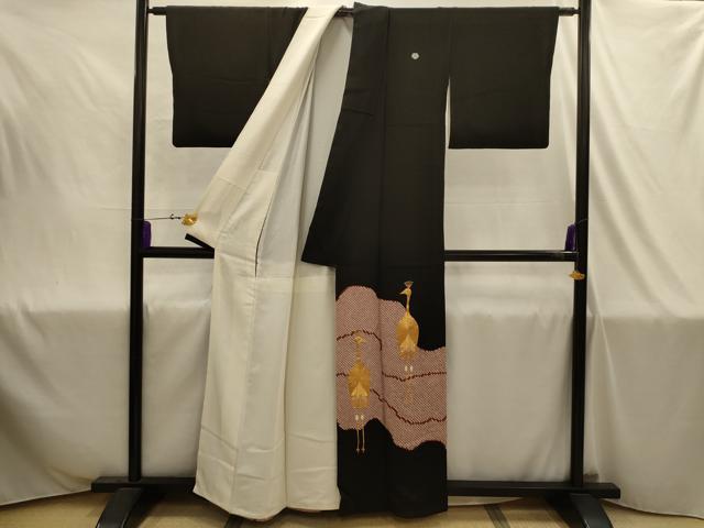 平和屋着物■豪華黒留袖　駒刺繍　絞り　孔雀文　正絹　逸品　AABJ1902sx