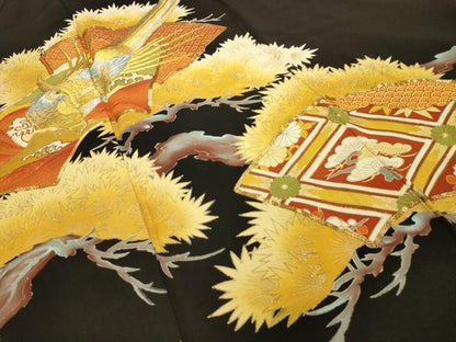 平和屋着物■豪華黒留袖　駒刺繍　地紙重ね花鳥文　金銀糸　金彩　正絹　逸品　AABJ1906sx
