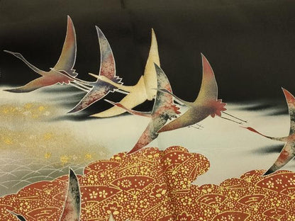 平和屋着物■豪華黒留袖　作家物　飛鶴文　暈し染め　金彩　正絹　逸品　AABJ1908sx