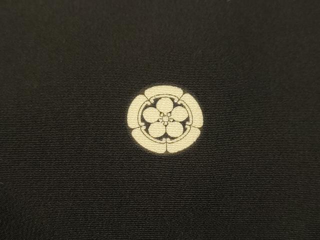 平和屋着物■豪華黒留袖　駒刺繍　雪輪花文　金彩　正絹　逸品　AABJ1909sx