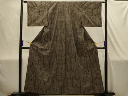 平和屋着物■本場大島紬　7マルキ　幾何学文様　正絹　逸品　AABJ1932sx
