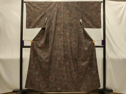 平和屋着物■本場染大島紬　色紙重ね花天井文　正絹　逸品　AABJ1981sx
