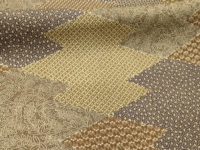 平和屋着物■上質な小紋　松皮菱草花文　正絹　逸品　AABJ2012sx