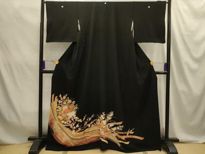平和屋着物■豪華黒留袖　駒刺繍　束ね熨斗花車文　暈し染め　金彩　正絹　逸品　AABJ2057sx