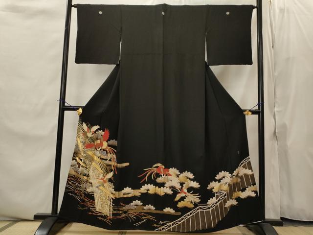 平和屋着物■豪華黒留袖　作家物　駒刺繍　鳳凰松文　金彩　正絹　逸品　AABJ2216st