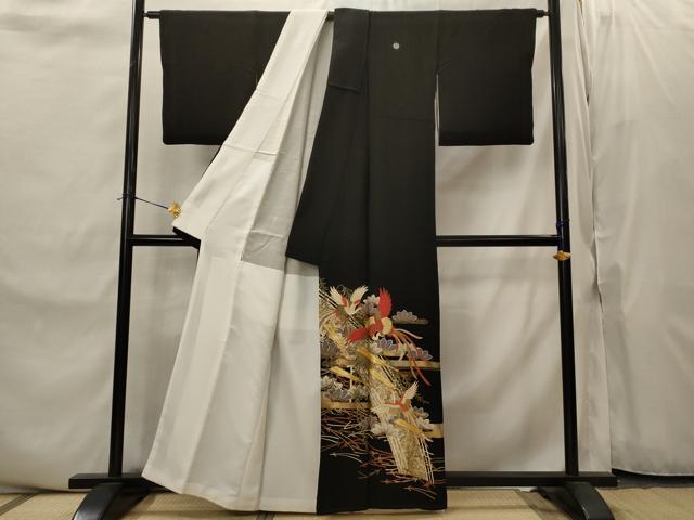 平和屋着物■豪華黒留袖　作家物　駒刺繍　鳳凰松文　金彩　正絹　逸品　AABJ2216st