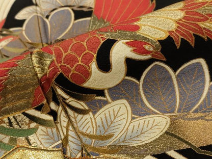 平和屋着物■豪華黒留袖　作家物　駒刺繍　鳳凰松文　金彩　正絹　逸品　AABJ2216st
