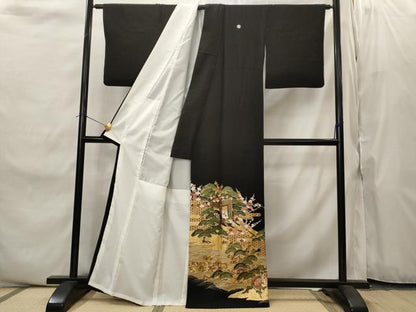 平和屋着物■豪華黒留袖　御所車梅松文　金彩　正絹　逸品　AABJ2221st
