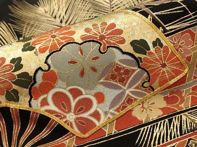 平和屋着物■豪華黒留袖　駒刺繍　扇面花松文　金彩　正絹　逸品　AABJ2224st