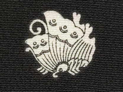 平和屋着物■豪華黒留袖　駒刺繍　扇面花松文　金彩　正絹　逸品　AABJ2224st