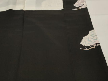平和屋着物■豪華黒留袖　飛鶴枝松文　金彩　正絹　逸品　AABJ2314st
