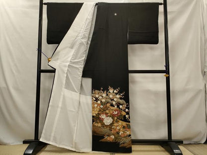 平和屋着物■豪華黒留袖　駒刺繍　花鳥文　金銀彩　正絹　逸品　AABJ2319st
