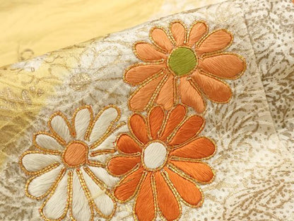 平和屋着物■訪問着　駒刺繍　絞り　草花文　金彩　正絹　逸品　AABJ2343st