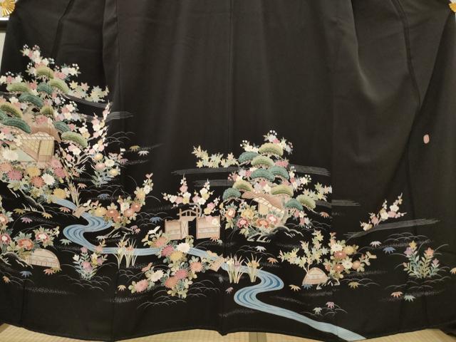 平和屋着物■豪華黒留袖　風景花松文　正絹　逸品　AABJ2383st
