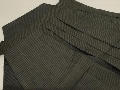 平和屋着物＊夏物　男性　行灯袴　縦絽　縞　正絹　逸品　AABJ2476jd