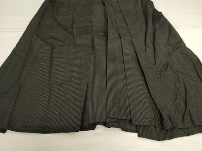 平和屋着物＊夏物　男性　行灯袴　縦絽　縞　正絹　逸品　AABJ2476jd