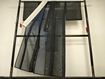 平和屋着物＊夏物　小紋　紗　流水舞葉文　黒地　正絹　逸品　AABJ2493jd