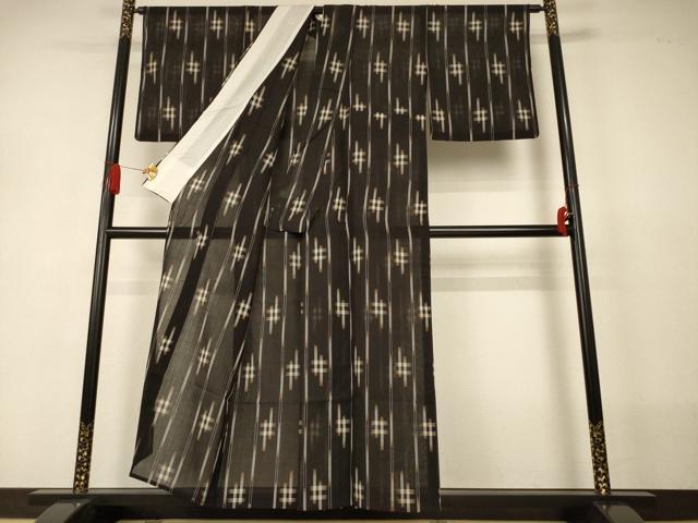 平和屋着物＊夏物　小紋　紗　絣間道　黒地　AABJ2522jd