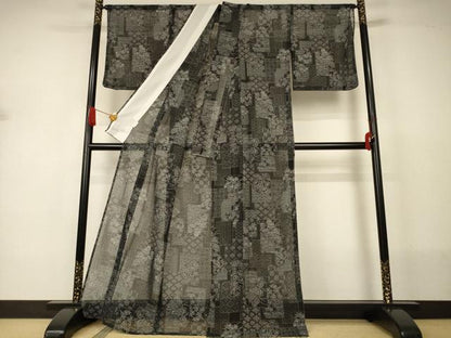 平和屋着物＊夏物　小紋　紗　色紙吉祥花文　黒地　洗える着物　未使用　AABJ2532jd