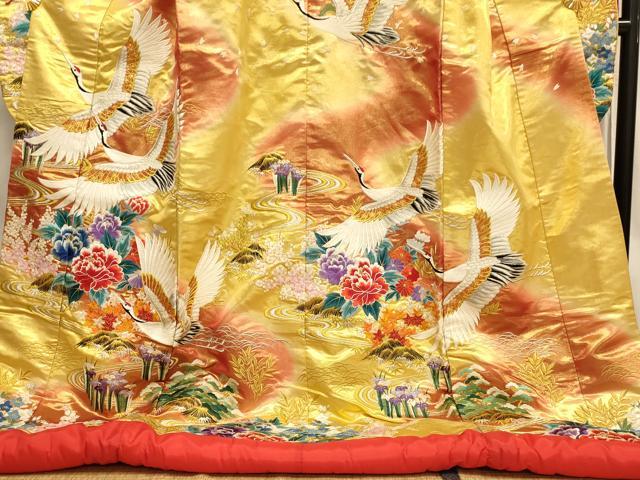 平和屋本店●色打掛　和装　婚礼　結婚式　花嫁　神社挙式　総刺繍　飛鶴枝垂れ花文　暈し染め　金銀糸　逸品　AABJ2621fw