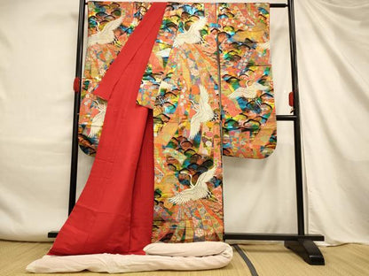 平和屋本店●色打掛　婚礼　結婚式　和装　花嫁　神社挙式　唐織　松竹梅束ね熨斗鶴文　金銀糸　暈し染め　黒地　逸品　AABJ2635fw