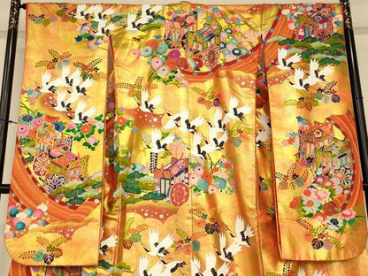 平和屋本店●本手描友禅作家 秋山章 色打掛 婚礼 和装 神社挙式 結婚式 花嫁 御所車絵巻花鳥文 金銀彩 暈し染め 逸品 AABJ2645fw
